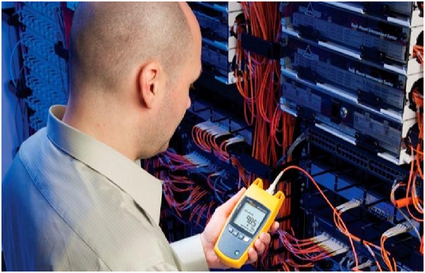 professional fiber installer